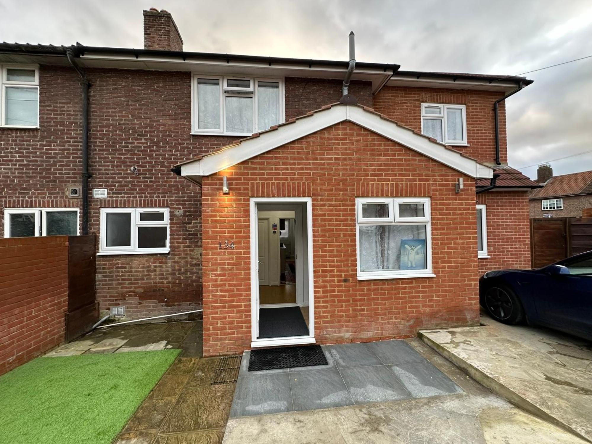 Luxury Ensuite 2Nd Studio Flat With Great Views In Keedonwood Road With Fully Own Bathroom Newly Added And Private Kitchenette Bromley kerület Kültér fotó
