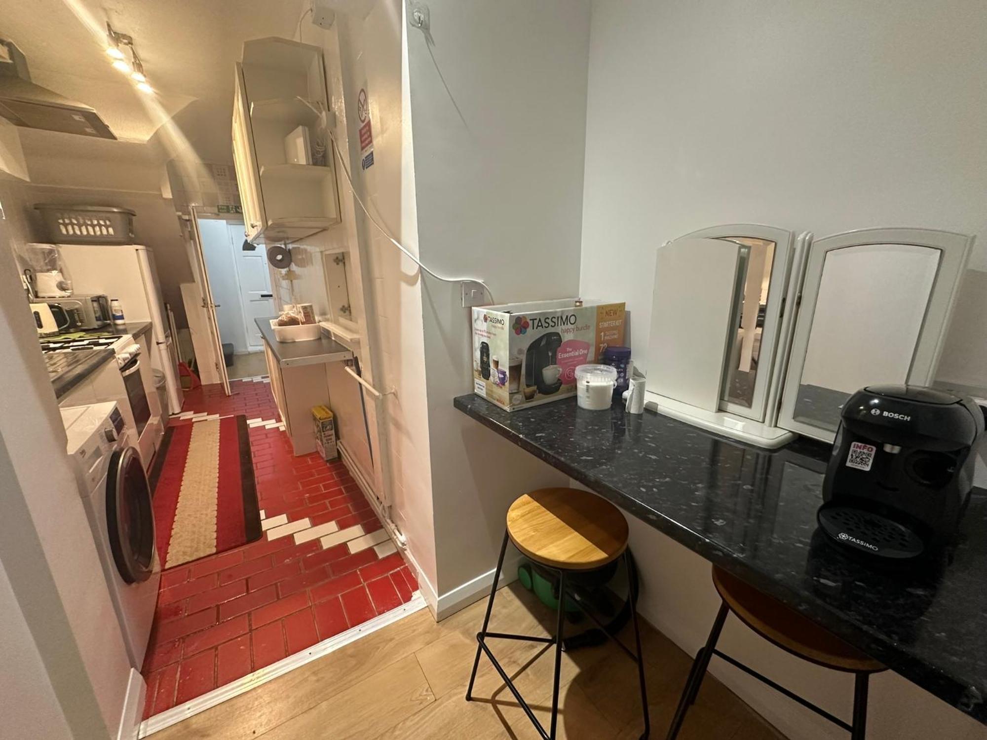 Luxury Ensuite 2Nd Studio Flat With Great Views In Keedonwood Road With Fully Own Bathroom Newly Added And Private Kitchenette Bromley kerület Kültér fotó